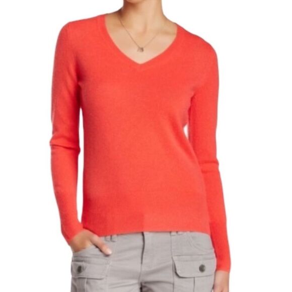 HALOGEN 100% CASHMERE WOMEN V-NECK SWEATER ORANGE SIZE SMALL. - Picture 1 of 13